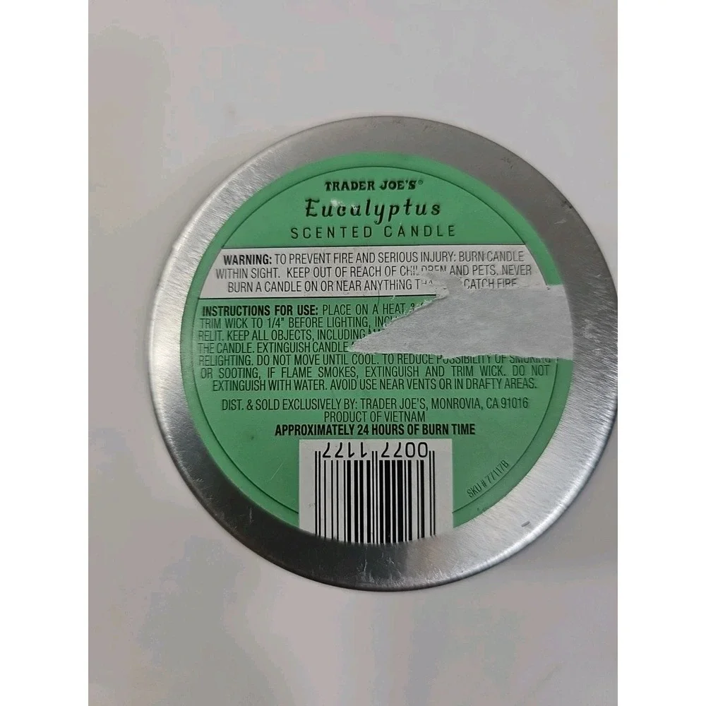NEW Trader Joe's Eucalyptus Scented Candle 5.7oz Soy Wax - Lead Free Cotton Wick